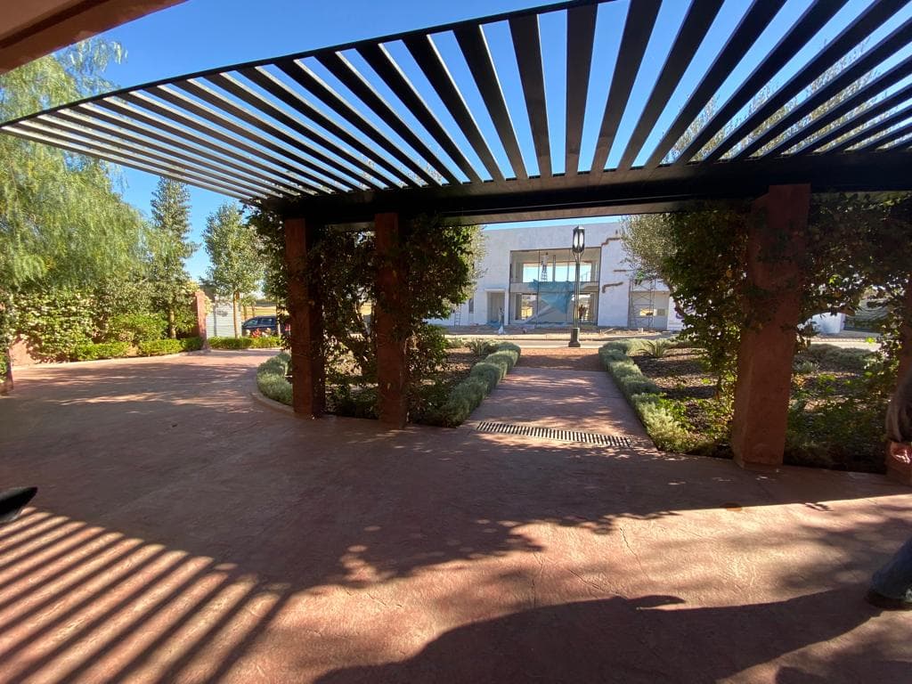 Villa de standing, en front de golf a vendre a Amelkis, Marrakech