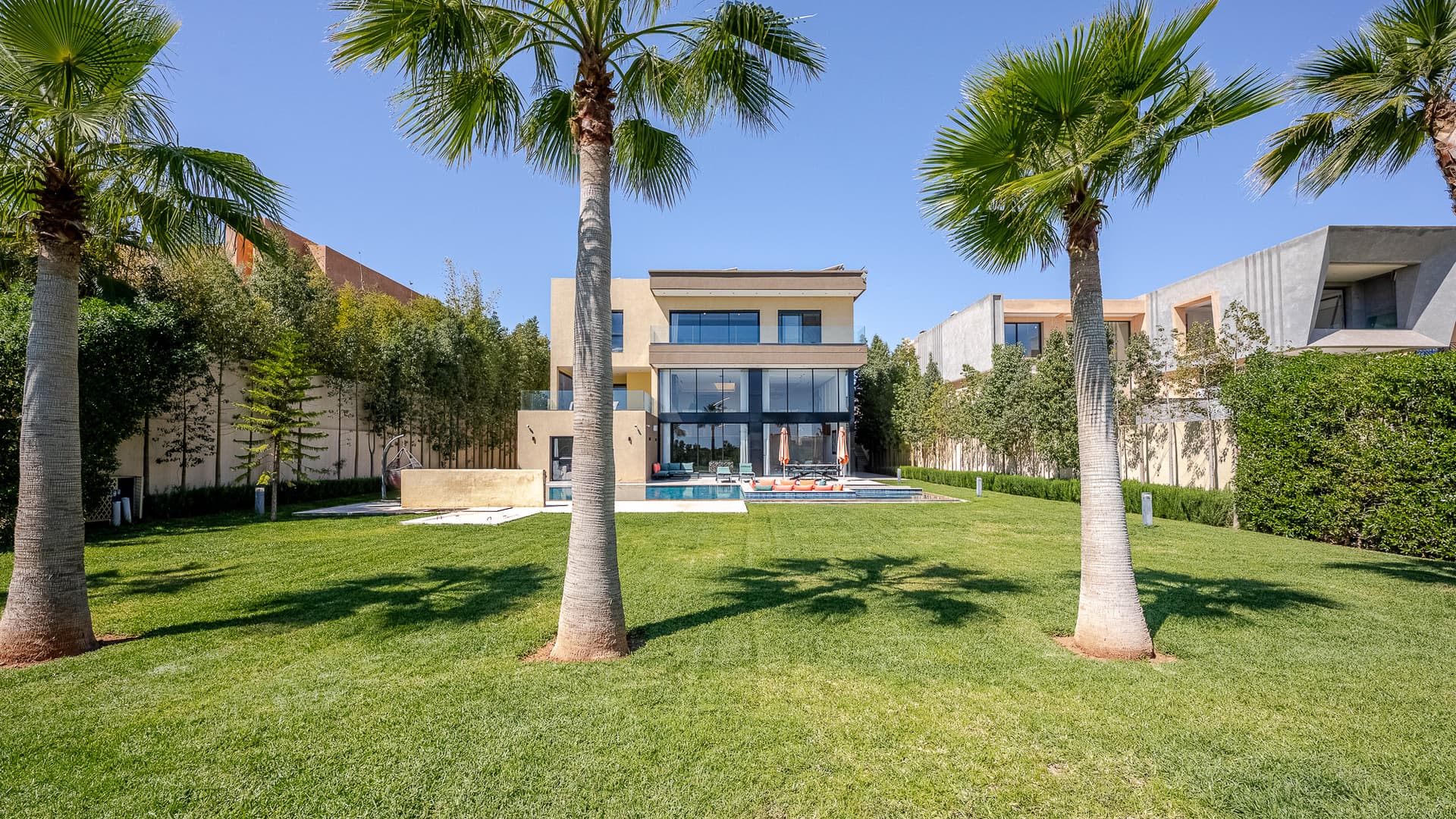 Villa neuve en première ligne du golf d'Amelkis à vendre, 4 suites, Marrakech
